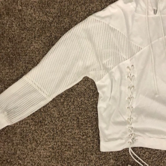 Sweatshirt - Picture 2 of 3